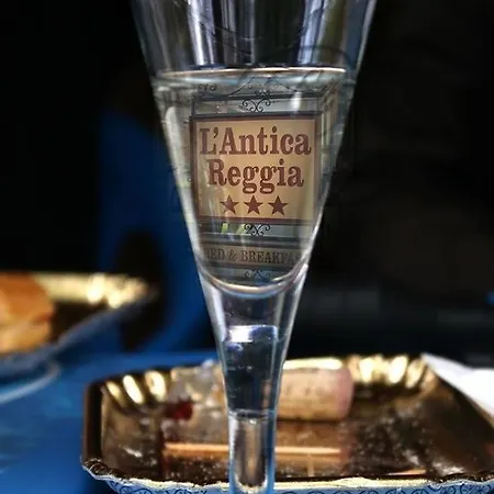 L' Antica Reggia Alojamento de Acomodação e Pequeno-almoço Furci Siculo